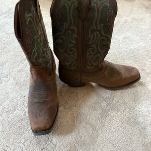 Women’s size 10 Leather Cowboy Boots